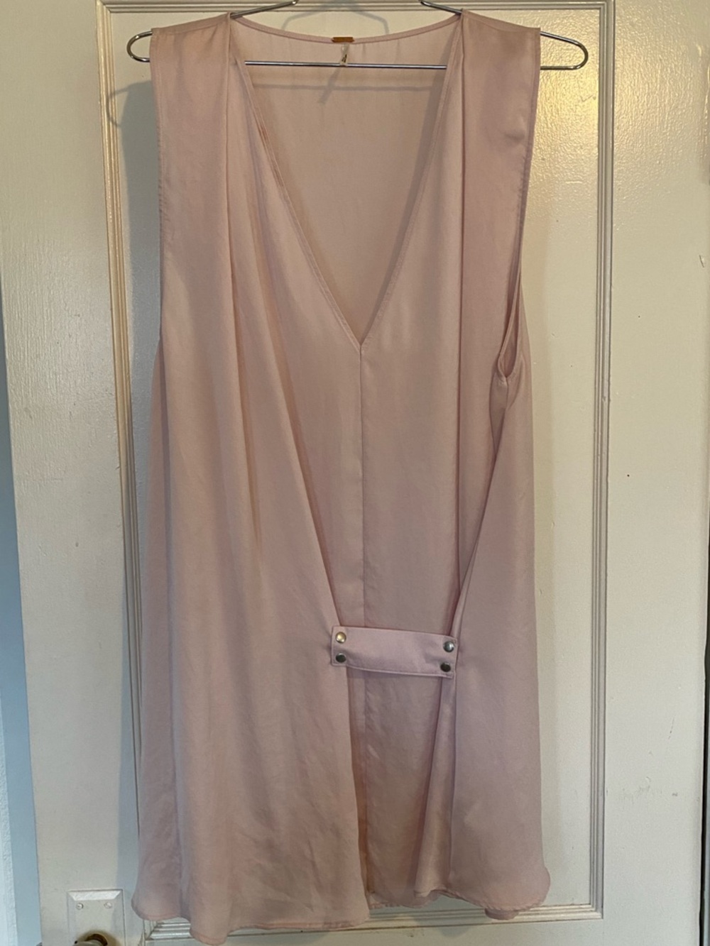 Free People Blush Pink Sleeveless V-Neck Tunic